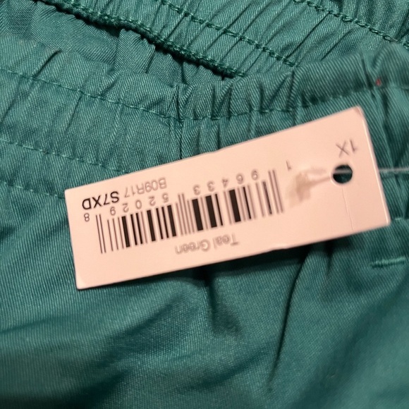 NWT Amazon Essentials Women's Quick-Dry Stretch Scrub Pants 1X - Picture 6 of 8